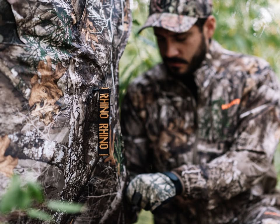 Rhino 500 5-Sided See Through Portable 3 Person Hunting Blind/Tent, RealTree Edge Camo, 90 x 90-in